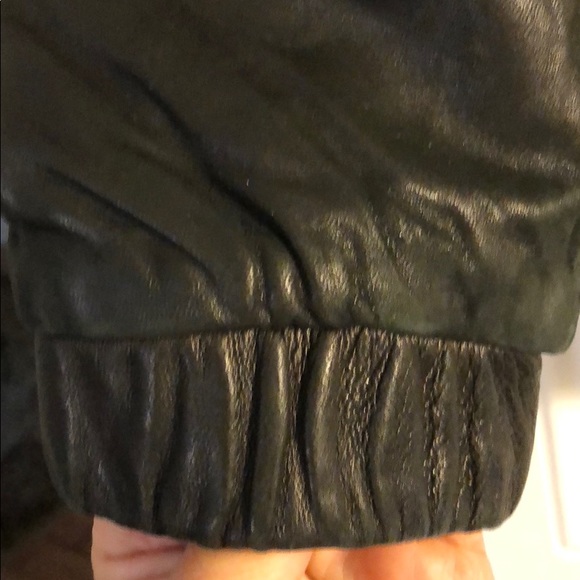Luis Alvear Leather coat - Picture 5 of 8